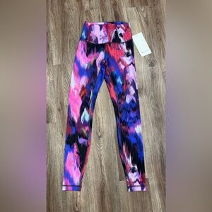 Lululemon Wunder Train 28 inch high rise legging tight